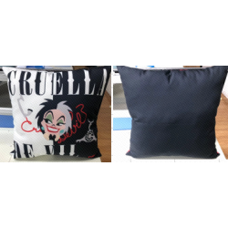 Disney Villains Collection 16.9in. Quadrate Pillow(Cruella)