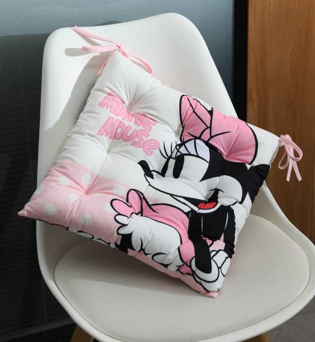 Minnie Mouse Seat Cushion